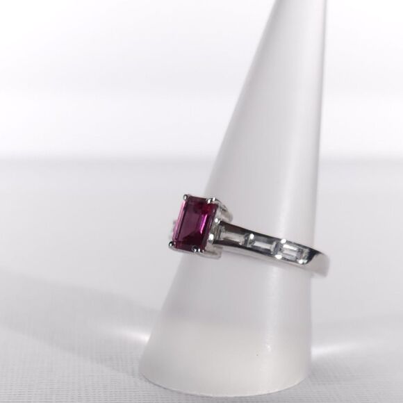 Bixbite and White Topaz Ring Size 5 - Picture 5 of 10